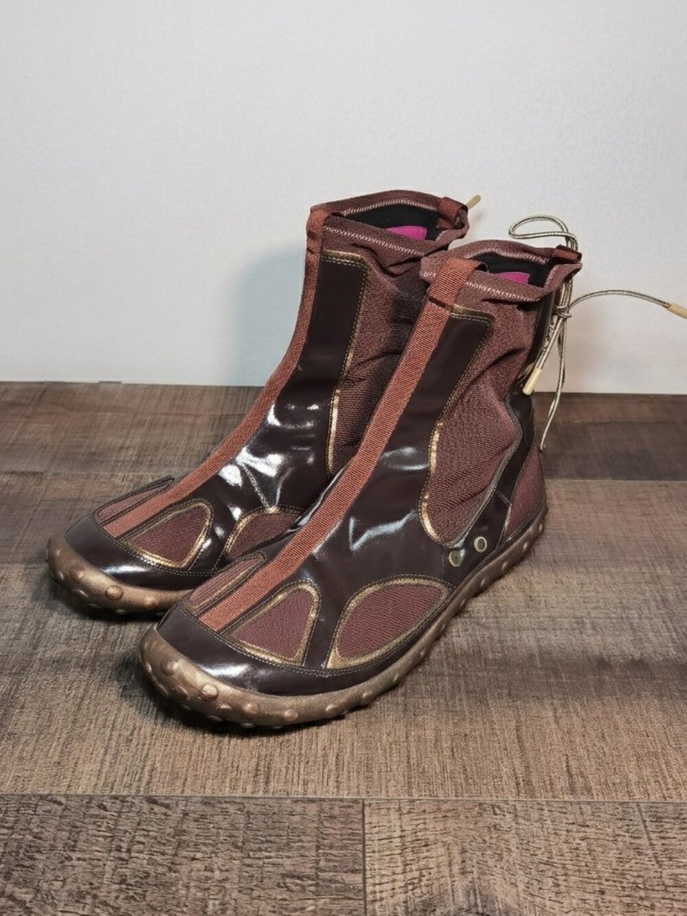 VTG Y2K Nike Lab G Series Brown Patent Leather Mesh Boot US Size 9.5B